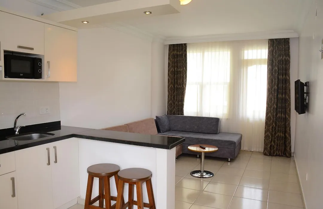 Almera Park Apart Hotel-1